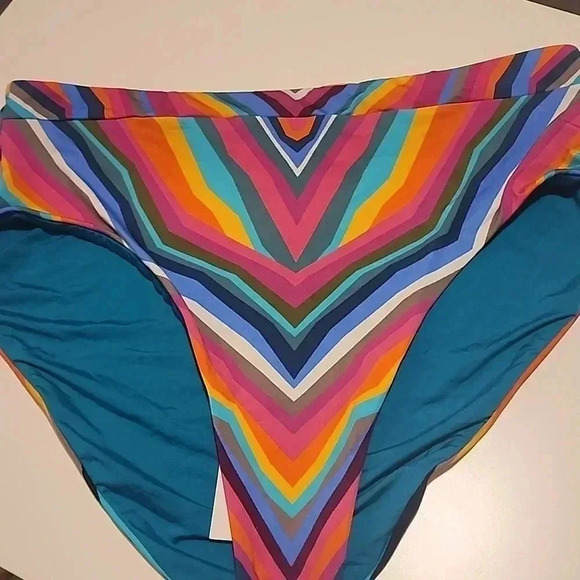 TRINA TURK LOUVRE HI WAIST SIZE 14 - Picture 2 of 4